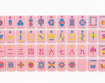 American Mahjong Set of 160 Tiles Pink Minimalistic Design Luxury Tiles For Game Lovers