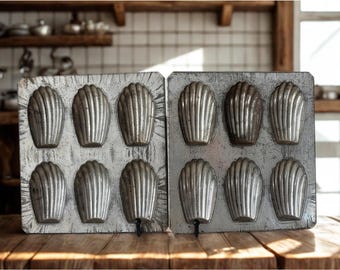 Vintage französisches Madeleine-Formenpaar, hergestellt in Frankreich, Muschel-Backformen