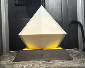 3D Printed RGB Crystal Mood Lamp | USB-C Powered, 48-Key Remote (2m Cable)
