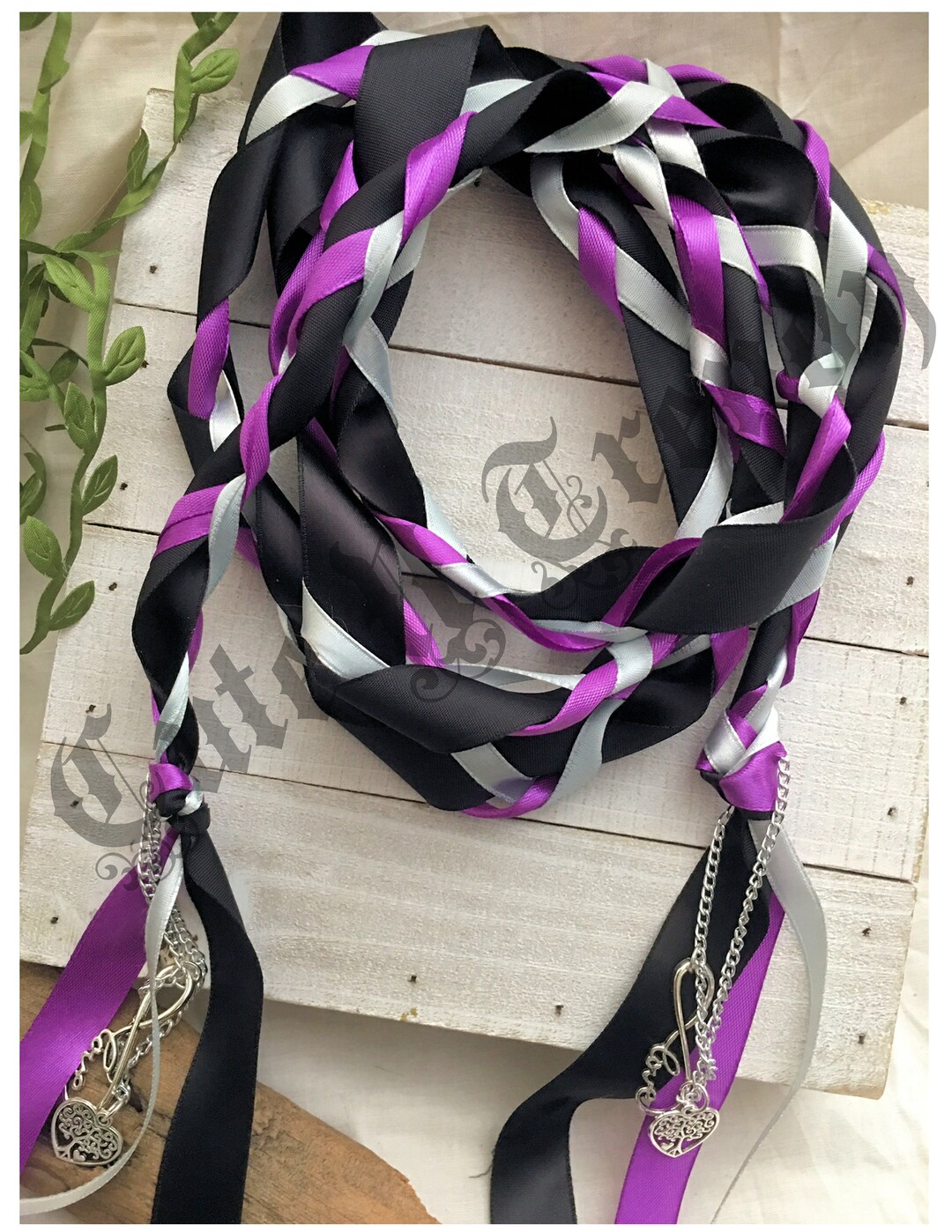 Celtic Handfasting Cord with Irish lucky horseshoe pendant