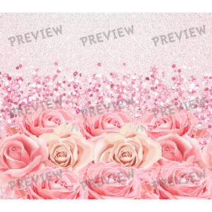 Könnte beinhalten: Digitales Design mit einem Blumenarrangement aus rosa Rosen am unteren Rand und einem glitzernden Hintergrund. Das Wort "PREVIEW" ist oben auf dem Bild gestempelt.