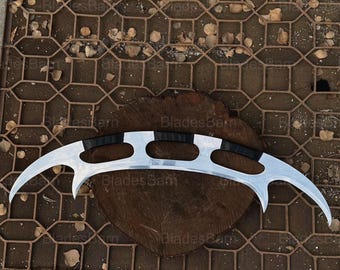 Handmade Klingon Bat'leth Steel Replica, Star Trek Prop, Christmas Gift, Gift for Him.
