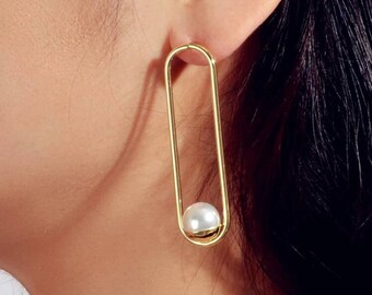 Gold Asymmetric Pearl Modern Drop Statement Earrings Abstract Chic High End Jewelry Chandelier Earrings Funky Earrings