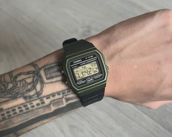 Reloj digital Casio F-91W "Camuflaje Forestal" - Camuflaje y verde militar - Modificado a mano - Modificación personalizada