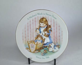 Collectible Avon Mother's Day Plate 1988
