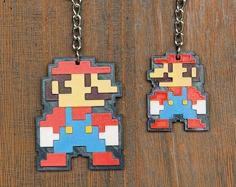 Mario Alt Pixel Art Keychain – Retro Mario NES Style