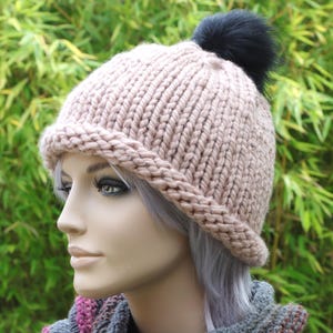 Chunky Knit Pom Pom Hat, Winter Bobble Hat , Warm Wool Hat, Dusky Pink Beanie Hat, Women&#39;s accessories, Pink and Black Wool Hat