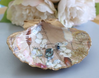 Scallop Shell Trinket Dish, Ring Dish, Jewellery Tray, Gold Shell Dish with Dried Flower Design, Gift for her