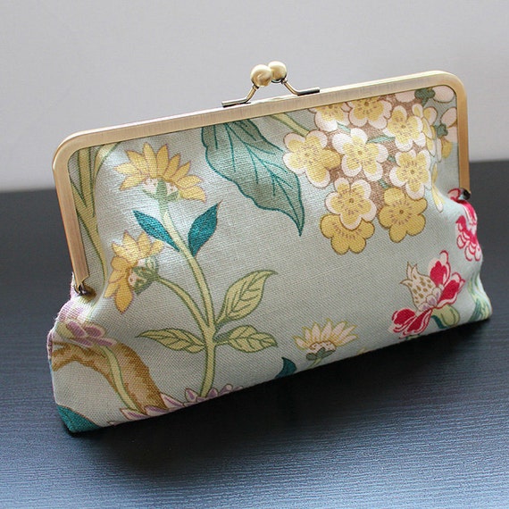 Items similar to Floral Linen Clutch Purse on Etsy