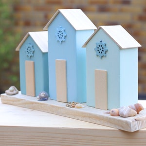 Wooden Beach Huts Ornament: Pastel Coastal Decor