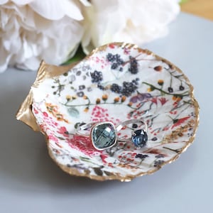 Scallop Shell Trinket Dish, Ring Dish, Jewellery Tray, Gold Shell Dish with Summer Berries Design, Gift for her