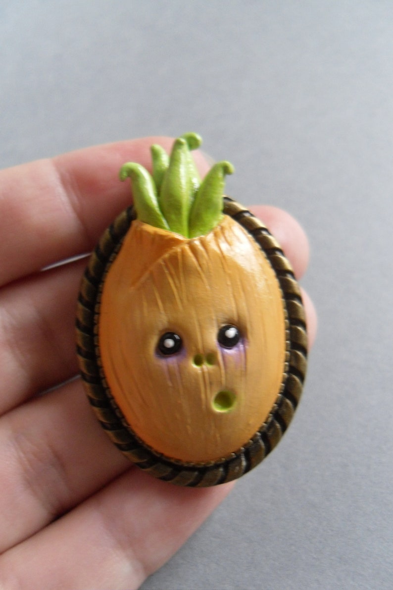 Clay Vegetable Brooch Funny Halloween Jewelry Polymer Clay Veggie Pin Onion Pin Vegetable Brooch Oval Pin Vegetable Jewelry image 3