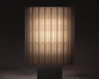 Lampada architettonica con base in cemento / Design di illuminazione astratto / Scultura moderna stampata in 3D / Regalo a tema architettura