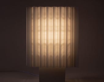 Lampa architektoniczna z betonową podstawą | Abstrakcyjny projekt świetlny | Nowoczesna rzeźba drukowana w 3D | Prezent architektoniczny