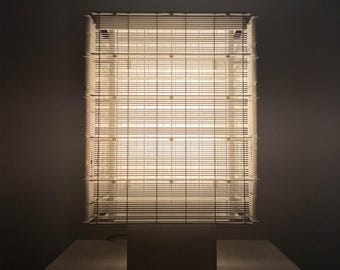 Lampa architektoniczna z betonową podstawą | Abstrakcyjny, podświetlany projekt | Modernistyczna rzeźba drukowana w 3D | Prezent architektoniczny