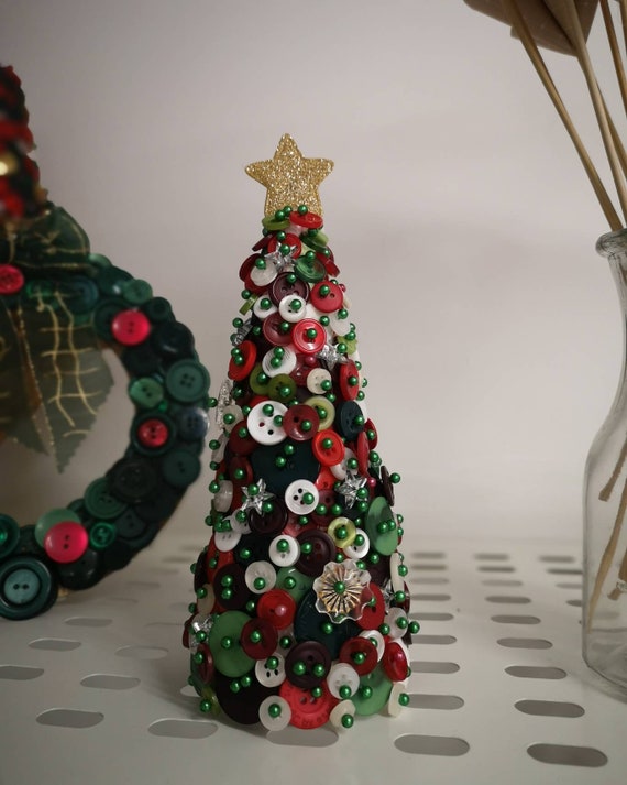 How To Decorate A Button
