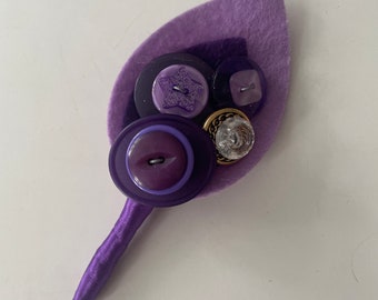 Alternative Purple  Button Wedding Boutonniere Buttonhole for the Groom Best Man Wedding