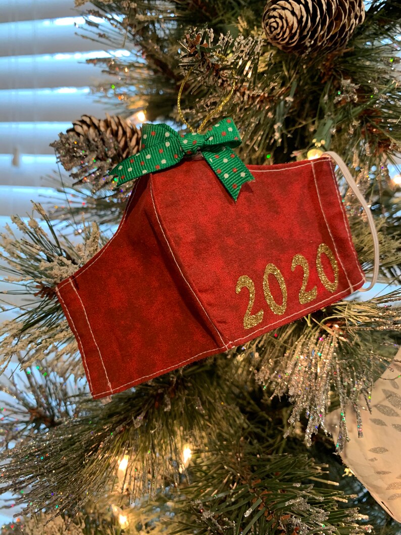 Mask Ornament 2020