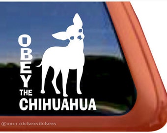 Gehoorzaam de Chihuahua | NickerStickers® Zelfklevende vinyl raamsticker