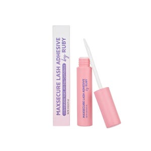 Lash Adhesive for Strong, Waterproof Hold – MaxSecure Lash Glue | Ruby Vibe Co