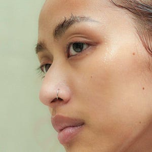 RUBY VIBE CO - Brightening Face Serum for Radiant, Even-Looking Skin – Radiant Boost image 12