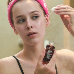 RUBY VIBE CO - Soothing Face Serum for Sensitive Skin – Centella Asiatica, Niacinamide image 12