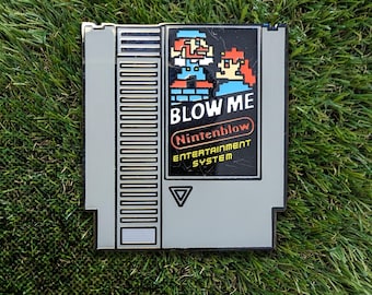 Video Game Cartridge Golf Ball Marker: Hard Enamel Golfer Gift