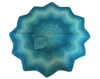 Ocean Blue Ombre Round Ripple Baby Blanket with Beanie