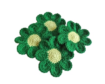 Large Daisy Coasters in Shades of Green, Set of 4 Crochet Mug Rugs, Floral Coffee Bar Decor, Small Gift Idea, Stocking Stuffer, Secret Santa