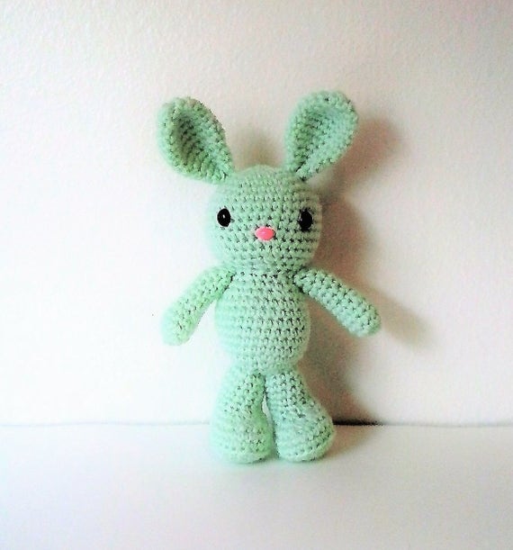 Nouveau 5 x handmade crochet rouge coeurs amigurumi 3D motifs mariage carte-making deco