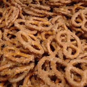 Maple Glazed Pretzels, crunchy, sweet and salty snack