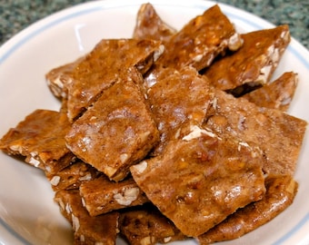 Maple Pecan Brittle, buttery maple flavor, maple snacks