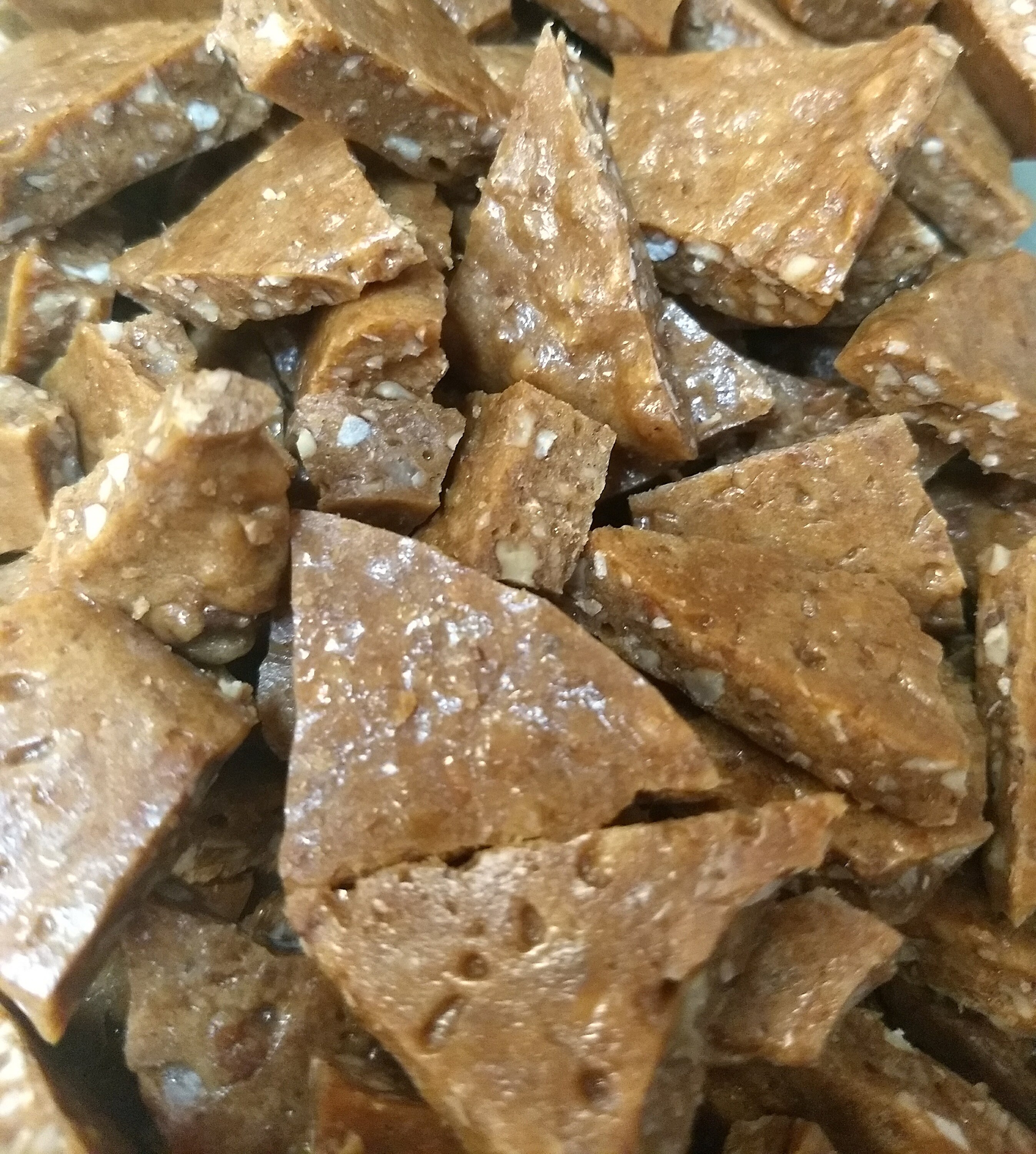 Maple Pecan Brittle, buttery maple flavor, maple snacks