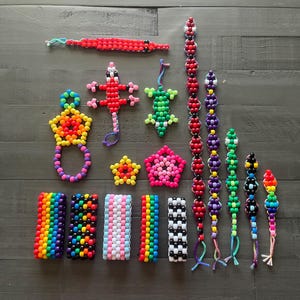 Bunte Perlen Kandi Armbänder, Charms & mehr. (Auf Wunsch auch möglich!)