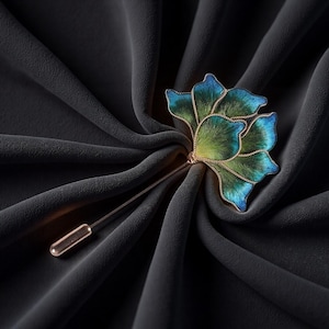 Handmade Silk Flower Lapel Pin & Wedding Boutonniere, Multiple Colors, Unisex for Men Women, Bridal Party Daily Wear Holiday Gift Green