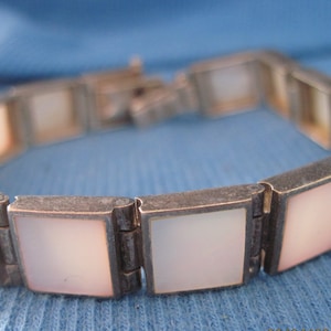 Vintage GORGEOUS .925 THAI FAS Silver & Mother of Pearl &#39;Hinged&#39; Bracelet.....6764..Elegant Jewelry,Bridal Jewelry,Gift 4 Her