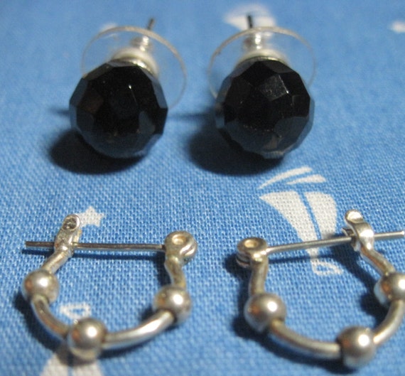 Vintage BEAUTIFUL Set of 2 Faceted Black Glass Ba… - image 1