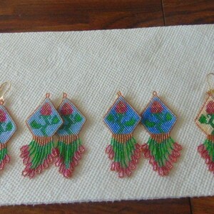 BEAUTIFUL Native Style Micro Beaded Picture Gold,Rose Flower w/ Fringe Earrings...JPh5-8...Pick Your Earring Type/Style...Hand Made...OOAK