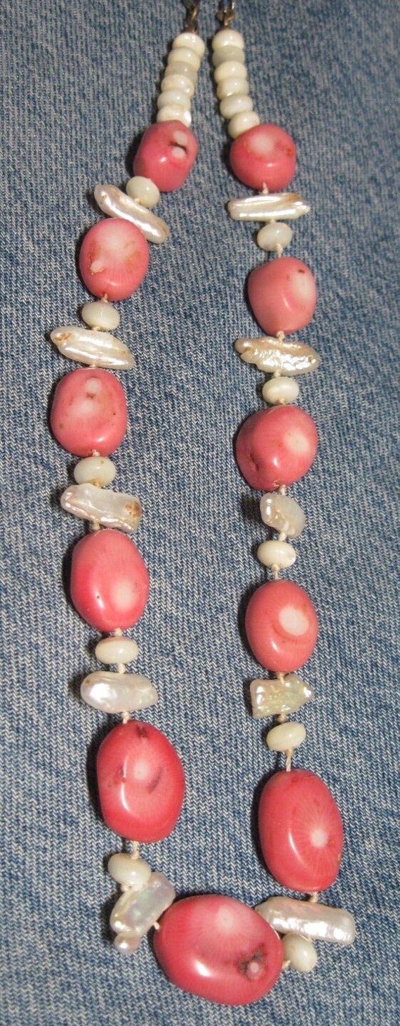 OLD Vintage FABULOUS Salmon Coral Abalone Hand Strung Necklace... Estate Found..#8363..Elegant Jewelry,Unique Jewelry,Ethnic Style Jewelry