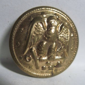 VINTAGE/ANTIQUE 20th CENTURY Gold Art Deco Eagle & Stars Military Style Button ...#775b