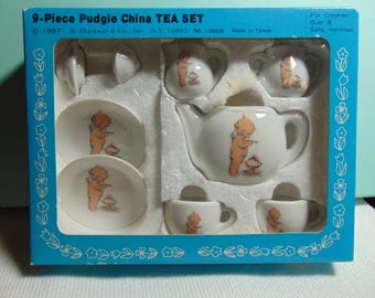 Vintage CUTE 1987 KEWPIE-PUDGIE 9pc Doll's Child Porcelain China Tea Set in Box...Unused..Collectible Tea Sets,Child's Tea Set,Doll Tea Set