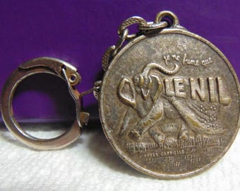Vintage BEAUTIFUL 50's French Brass Advertising LENIL Cigarette Papiers Key Ring..#12..French Collectible,Unique Gift,Vintage French Stuff