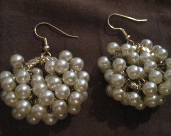 Vintage Gold Hoop & Faux Pearl Cluster Dangle Earrings..4113....RESCUED/RECLAIMED ..Bridal/Special/Everyday