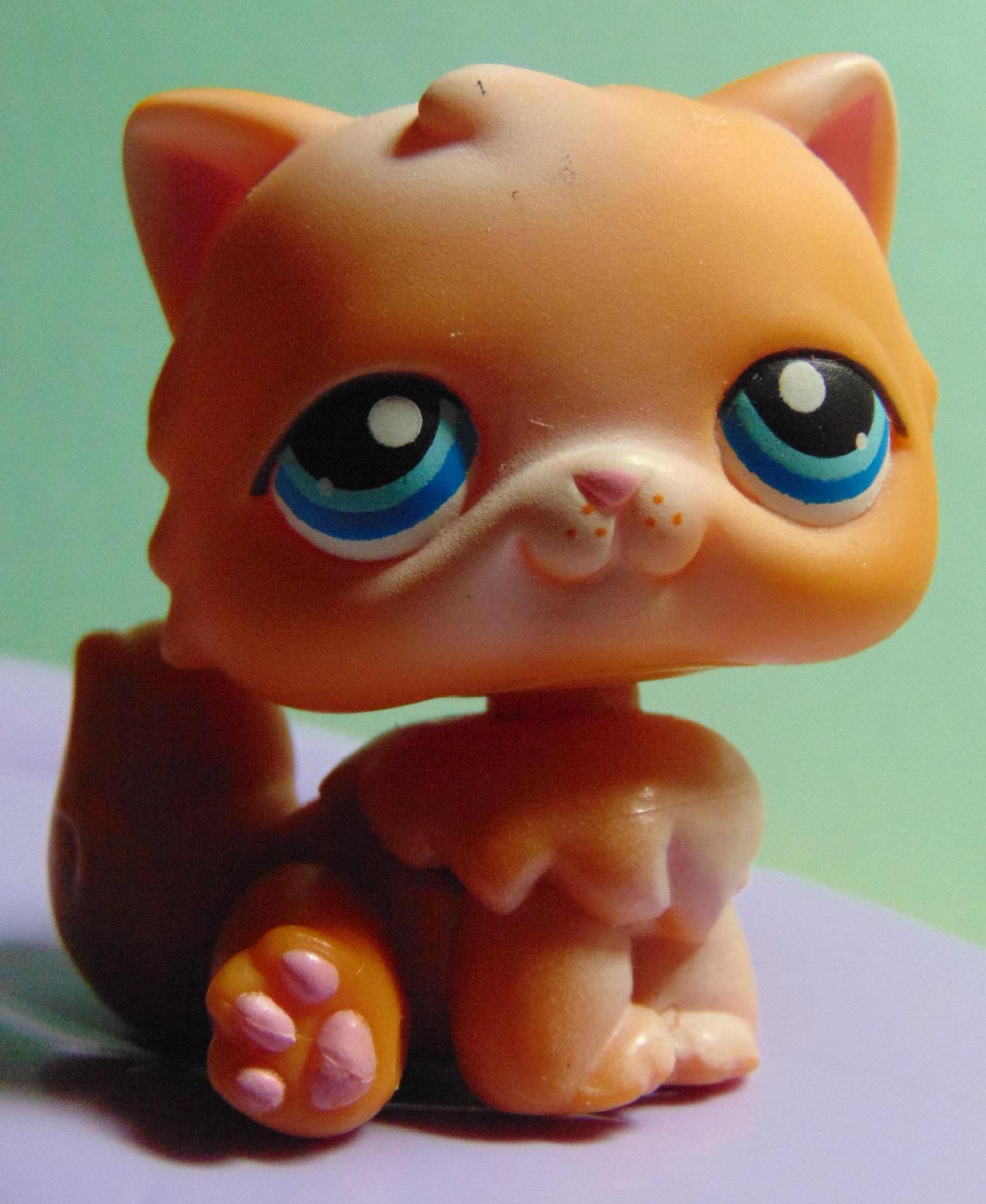 VINTAGE 2004 Hasbro 'LPS' Littlest Pet Shop Figurine Orange Tabby