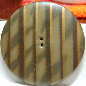 Antique E 20th c STYLISH Massive Extra Large Striped & Animal 'Print' Celluloid Tight Top Coat Button..#4507..