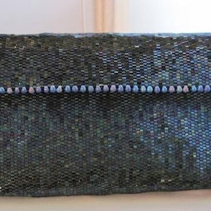 HAND BEADED Metal Metalizado Clutch Purse o Estuche de gafas de sol.. Azul Metálico o Plata Metalizada.. ReAdy a ShIp... Diseño original.. Único en su clase
