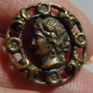 Antique BEAUTIFUL Victorian Brass Pierced Open Work Picture Button w/Ladies Head Floral Rim.... #4338