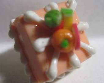 DELIGHTFUL Realistic Figural Pastry Button- Peach Tart w/ Vanilla Icing & Mixed Fruit ....#1504