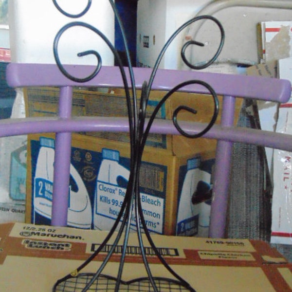 Black 'Wrought Iron' Look 5 Arm HEART Base Necklace/Jewelry Display...15" x 9 1/2"...Store Display,Counter Display,Jewelry Display