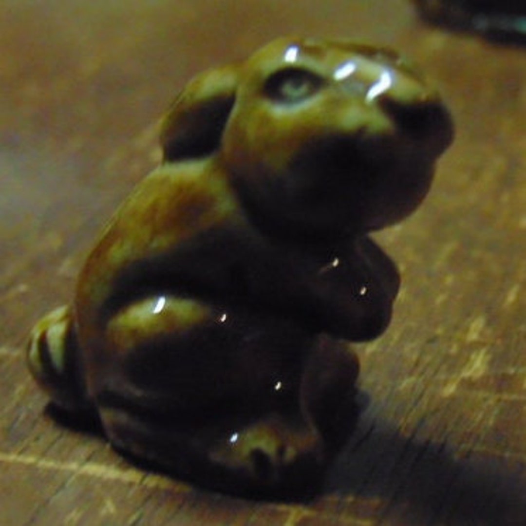 Vintage Wade Figurine..american Series 2 1985-95....rabbit....vintage ...